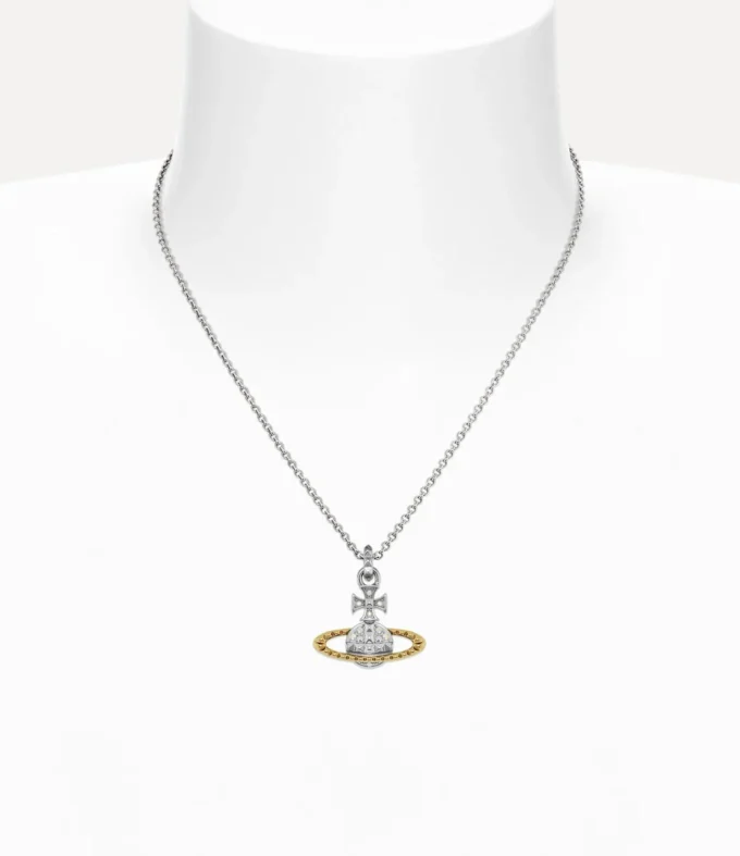 Colier cu pandantiv Mayfair Bas Relief