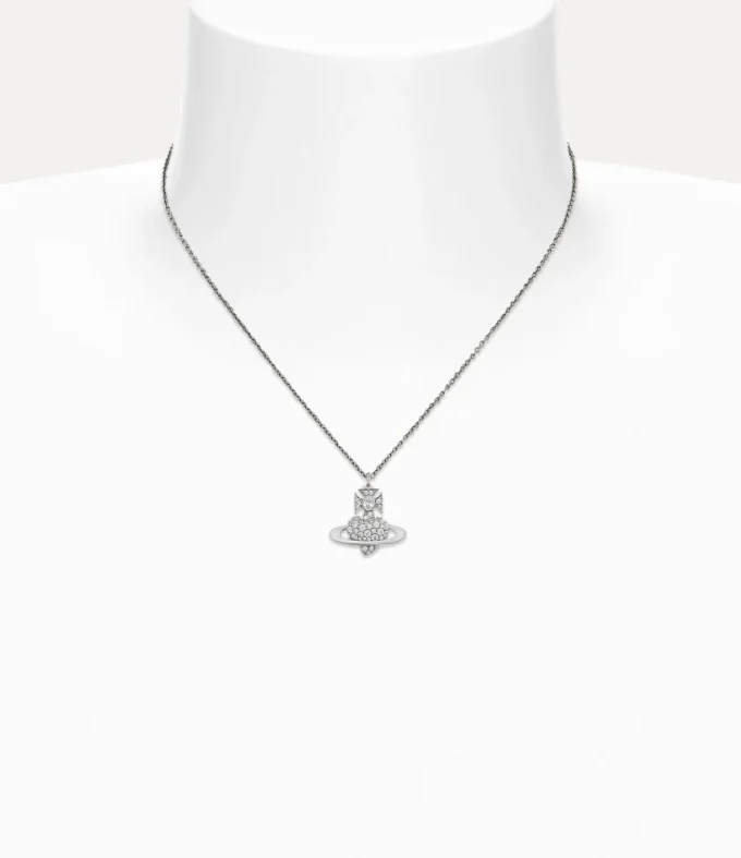 Colier cu pandantiv în basorelief Valentine’s Agnatha