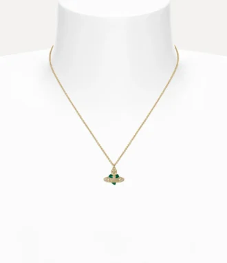 Colier nou cu pandantiv în formă de inimă cu diamante