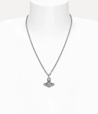 Man. Colier cu pandantiv Carmelo Bas Relief